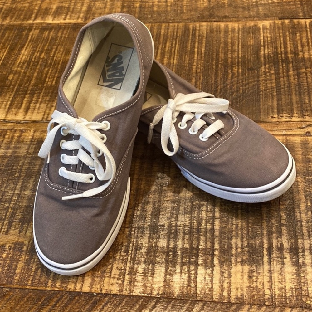 Vans Authentic Lace Up Shoes Size 9